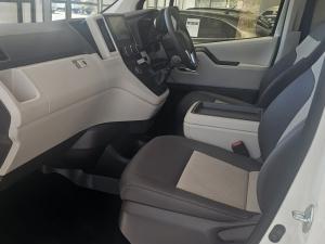 Toyota Quantum 2.8 GL 11 Seat - Image 7