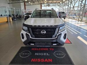 Nissan Navara 2.5DDTI Stealth automatic - Image 2