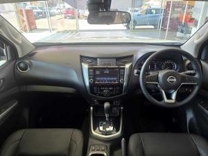 Nissan Navara 2.5DDTI Stealth automatic - Image 7