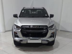 Isuzu D-Max 3.0TD double cab V-Cross 4x4 - Image 9