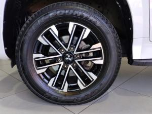 Mitsubishi Pajero Sport 2.4DI-D 4x4 - Image 11