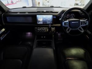 Land Rover Defender 110 D300 X-Dynamic HSE - Image 11