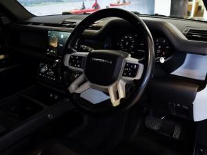 Land Rover Defender 110 D300 X-Dynamic HSE - Image 19