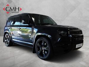 Land Rover Defender 110 D300 X-Dynamic HSE - Image 1