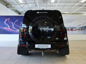 Land Rover Defender 110 D300 X-Dynamic HSE - Image 5