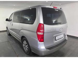 Hyundai H-1 2.5VGTi bus Elite 12-seater - Image 5