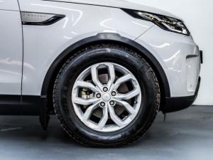 Land Rover Discovery SE Td6 - Image 4