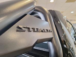 Nissan Navara 2.5DDTi double cab Stealth 4x4 - Image 12