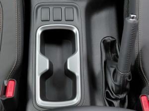 Nissan Navara 2.5DDTi double cab Stealth - Image 13