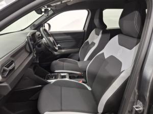 Renault Duster 1.3T Intens - Image 7