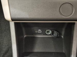 Renault Triber 1.0 Life - Image 13