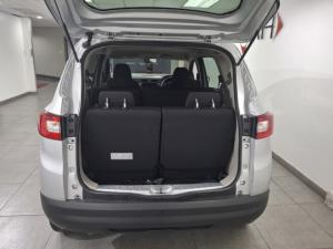 Renault Triber 1.0 Life - Image 5
