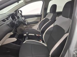 Renault Triber 1.0 Life - Image 8