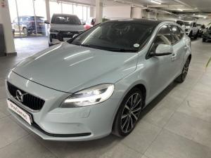 Volvo V40 T4 Momentum auto - Image 11