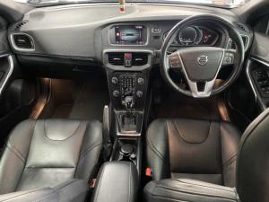Volvo V40 T4 Momentum auto - Image 6