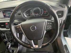Volvo V40 T4 Momentum auto - Image 9