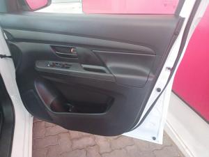 Suzuki Ertiga 1.5 GA - Image 19
