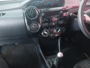 Toyota Etios Cross 1.5 Xs - Image 12