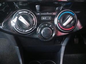 Toyota Etios Cross 1.5 Xs - Image 14