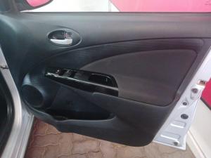 Toyota Etios Cross 1.5 Xs - Image 17