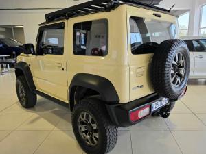 Suzuki Jimny 1.5 GLX AllGrip 3-door manual - Image 5