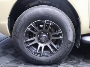 Toyota Hilux 2.4GD-6 double cab Raider auto - Image 7