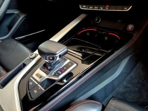Audi RS4 Avant quattro - Image 11