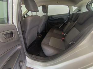 Ford Fiesta 5-door 1.4 Ambiente (aircon+audio) - Image 10