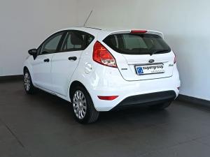 Ford Fiesta 5-door 1.4 Ambiente (aircon+audio) - Image 5