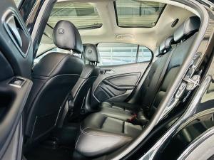 Mercedes-Benz GLA GLA200 auto - Image 6