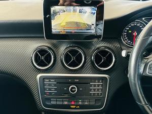 Mercedes-Benz GLA GLA200 auto - Image 9