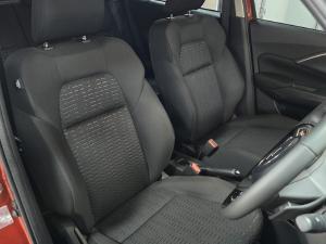 Suzuki Swift 1.2 GLX auto - Image 14