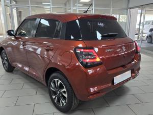 Suzuki Swift 1.2 GLX auto - Image 15