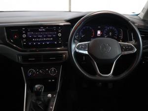 Volkswagen Polo hatch 1.0TSI Life manual - Image 22