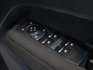 Volkswagen Amarok 2.0TDI double cab Life 4Motion manual - Image 22