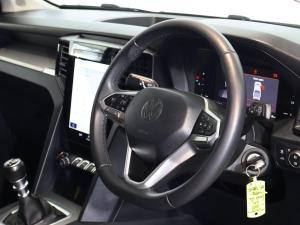 Volkswagen Amarok 2.0TDI double cab Life 4Motion manual - Image 27