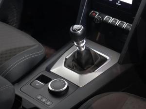 Volkswagen Amarok 2.0TDI double cab Life 4Motion manual - Image 28