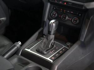 Volkswagen Amarok 2.0BiTDI double cab Highline auto - Image 13