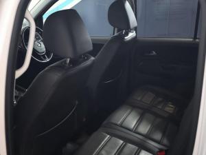 Volkswagen Amarok 2.0BiTDI double cab Highline auto - Image 15