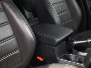 Volkswagen Amarok 2.0BiTDI double cab Highline auto - Image 22