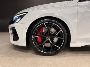 Audi RS3 Sportback quattro - Image 13
