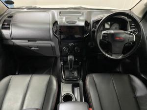 Isuzu D-Max 250 double cab X-Rider auto - Image 10