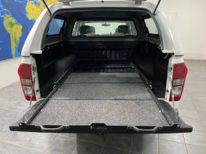 Isuzu D-Max 250 double cab X-Rider auto - Image 6