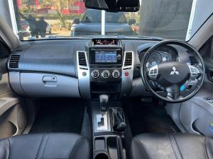 Mitsubishi Pajero Sport 2.5DI-D 4x4 Shogun auto - Image 17