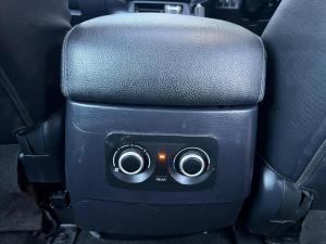 Mitsubishi Pajero 5-door 3.2DI-D GLS - Image 14