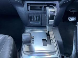 Mitsubishi Pajero 5-door 3.2DI-D GLS - Image 21