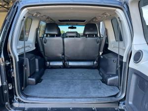 Mitsubishi Pajero 5-door 3.2DI-D GLS - Image 9