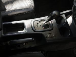 Toyota Hilux 2.4GD-6 Xtra cab Raider auto - Image 9