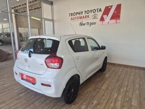 Toyota Vitz 1.0 XR auto - Image 2
