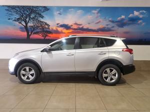 Toyota RAV4 2.0 GX auto - Image 10